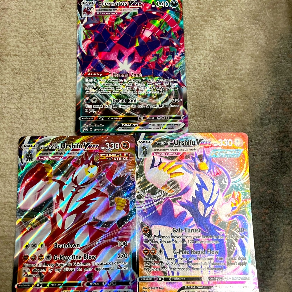 Oversized Pokémon VMAX Cards